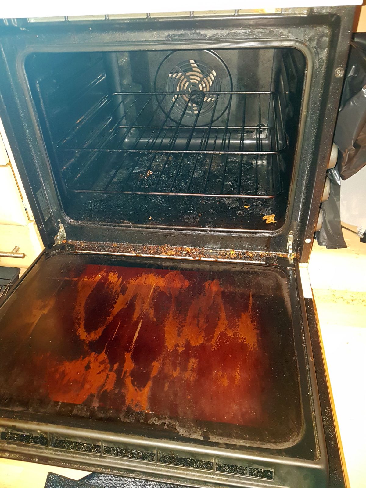 Dirty oven before cleaning